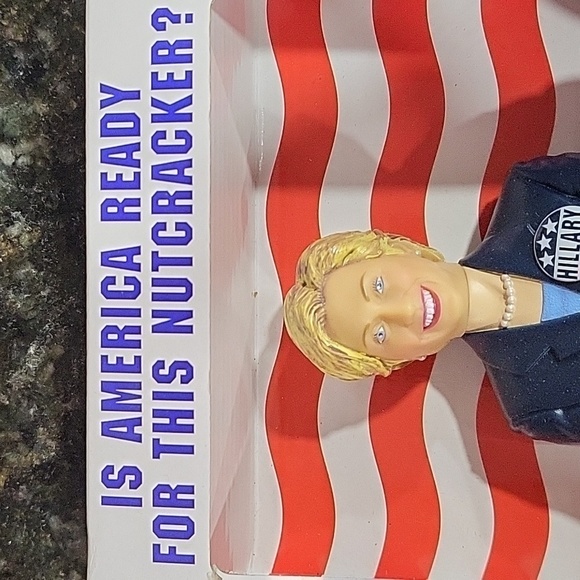 Hillary Clinton 9" Nutcracker Figure Stainless Steel Thighs Gag Gift Box - Picture 4 of 8